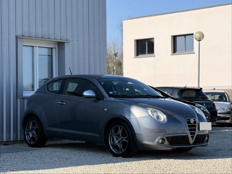 ALFA ROMEO MITO 1.4 T MULTI AIR 105CV LATINA 2012 146 000KM