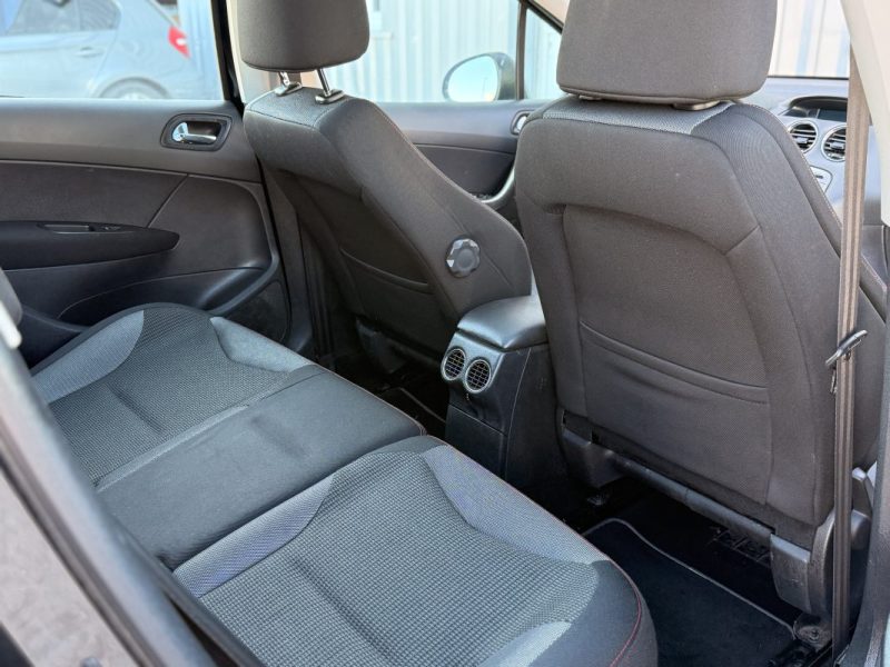 PEUGEOT 308 1.6 E-HDI 112CV SPORTIUM 2011 234 000KM