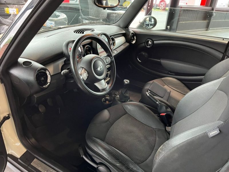 🔹Mini Clubman 1.6I 120 Ch❄️ Climatisation automatique⏱️ Régulateur de vitesse🛡️ Garantie 6 mois