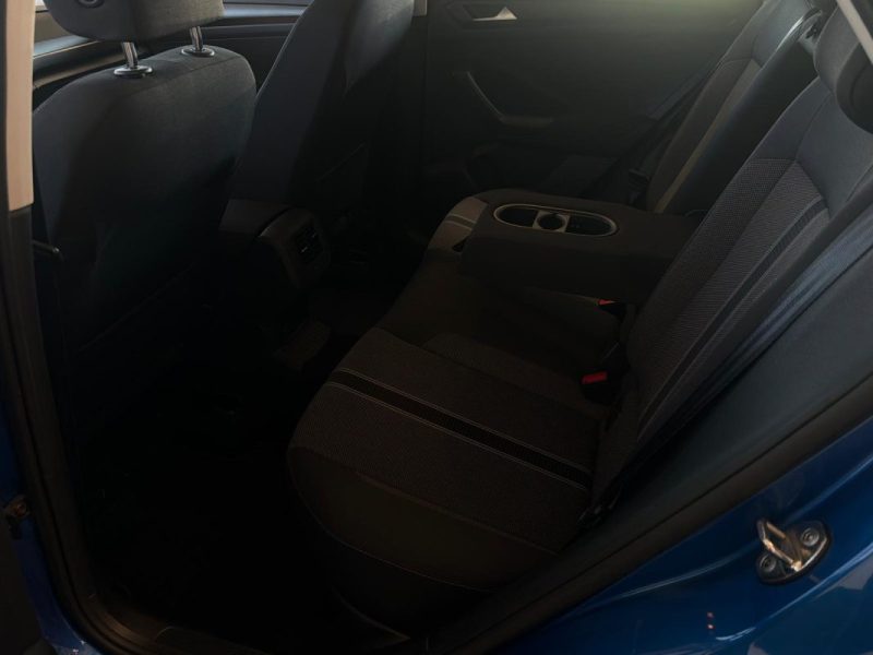 Volkswagen T-Roc 1.6 TDI 116ch 🚙 Lounge ✨ Suivi VW 📋 Reprise 🔄 Garantie 🛡️