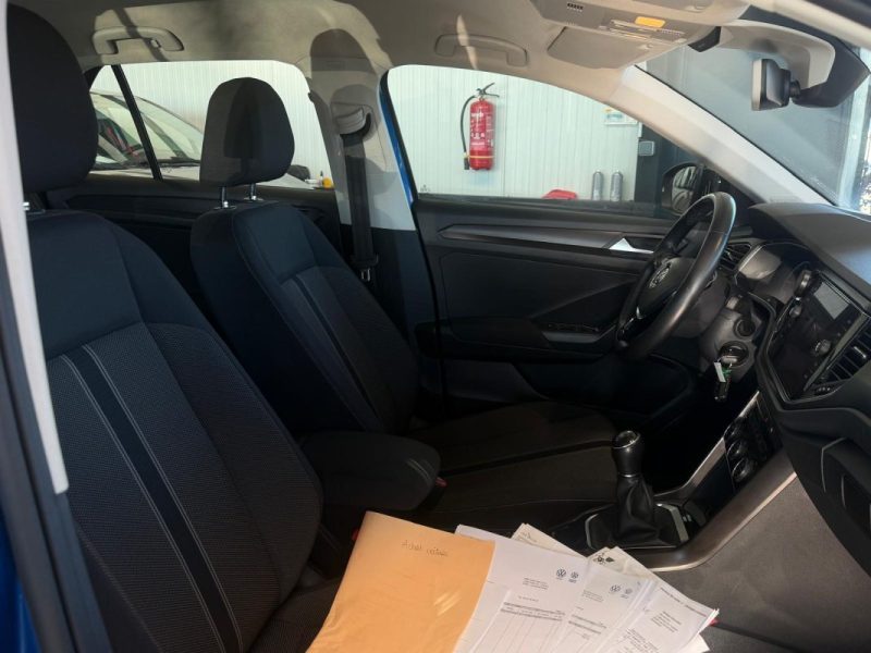 Volkswagen T-Roc 1.6 TDI 116ch 🚙 Lounge ✨ Suivi VW 📋 Reprise 🔄 Garantie 🛡️