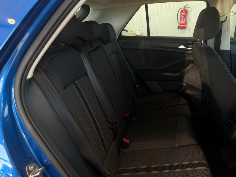 Volkswagen T-Roc 1.6 TDI 116ch 🚙 Lounge ✨ Suivi VW 📋 Reprise 🔄 Garantie 🛡️