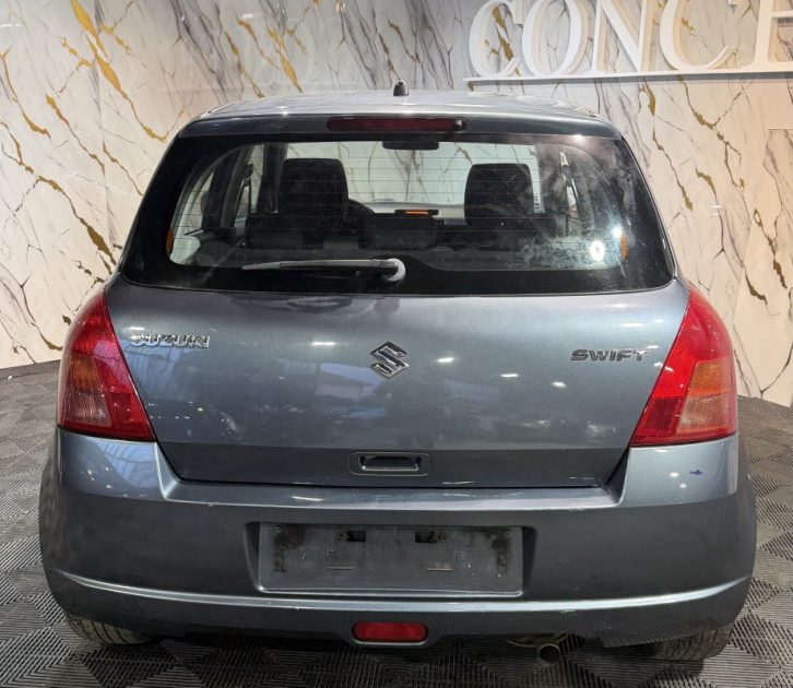 SUZUKI SWIFT  2007 - 75 CH - 63 221Kms - Premier Main - Parfait Etat - DIstrib ok- SUIVIT SUZUKI