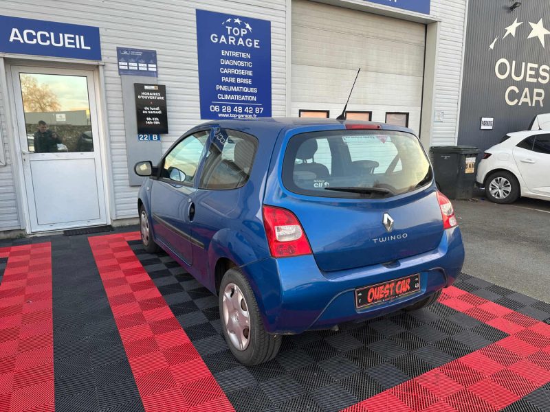 RENAULT TWINGO II 1.5 DCI 65 AUTHENTIQUE 