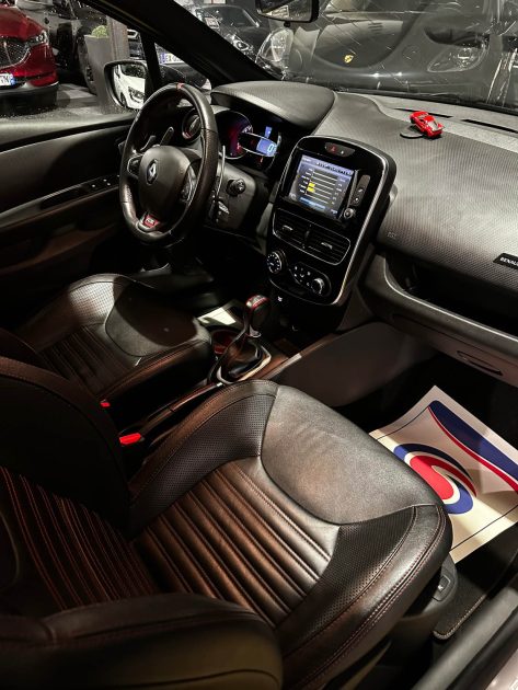 MAGNIFIQUE RENAULT CLIO 4 RS TROPHY PHASE 2 EDC6 1,6 220 CH (SUIVI D’ENTRETIEN RENAULT, BODY KIT)