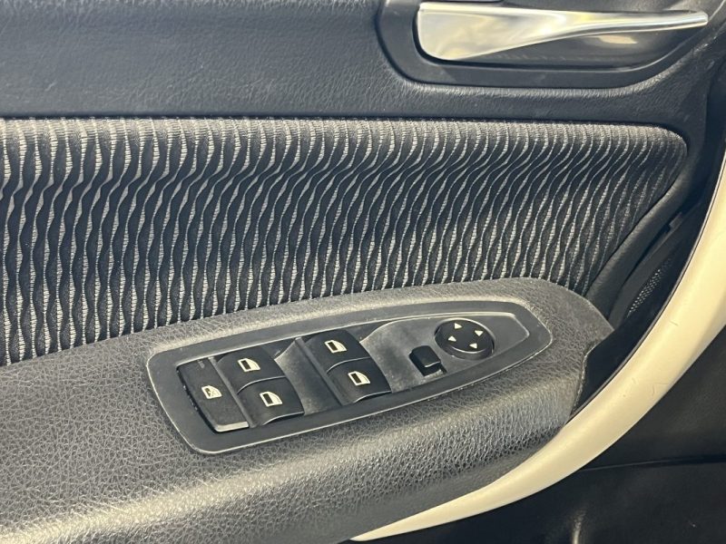 BMW SERIE 1 116D 116CH DSG LOUNGE CARPLAY