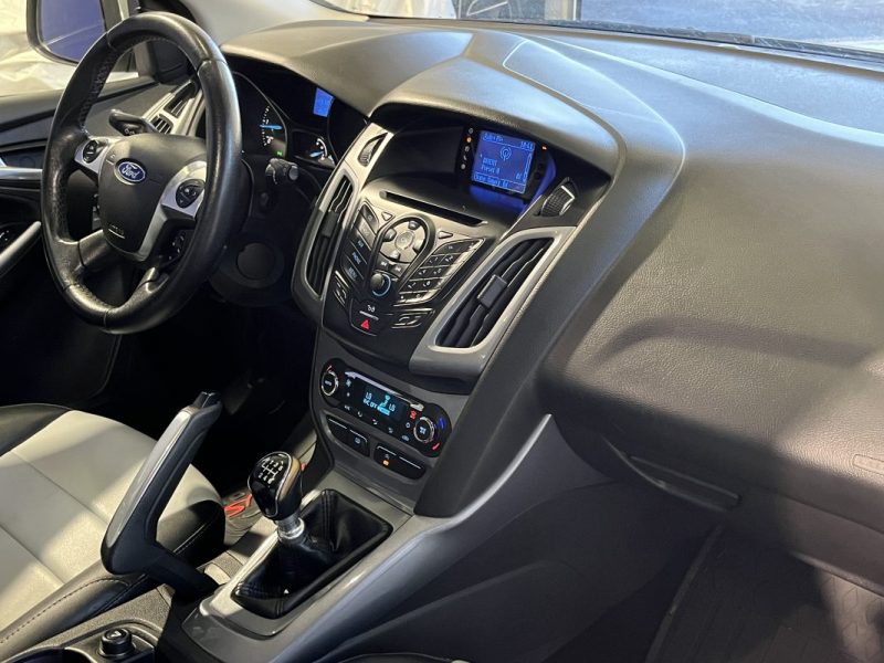 FORD FOCUS 1.6 TDCI 115 EDITION INTÉRIEUR CUIR