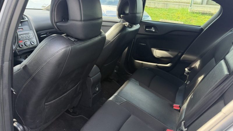 CITROEN DS4 1.6 VTI 120 SO CHIC  120CV  Garantie
