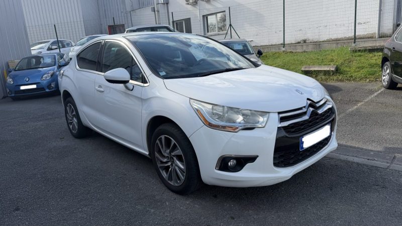 CITROEN DS4 1.6 VTI 120 SO CHIC  120CV  Garantie