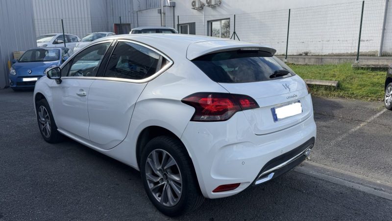 CITROEN DS4 1.6 VTI 120 SO CHIC  120CV  Garantie