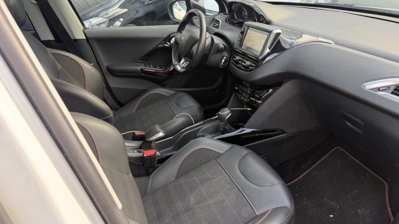 PEUGEOT 2008 1.5 BLUEHDI 120CH  ALLURE S&S EAT6 Garantie
