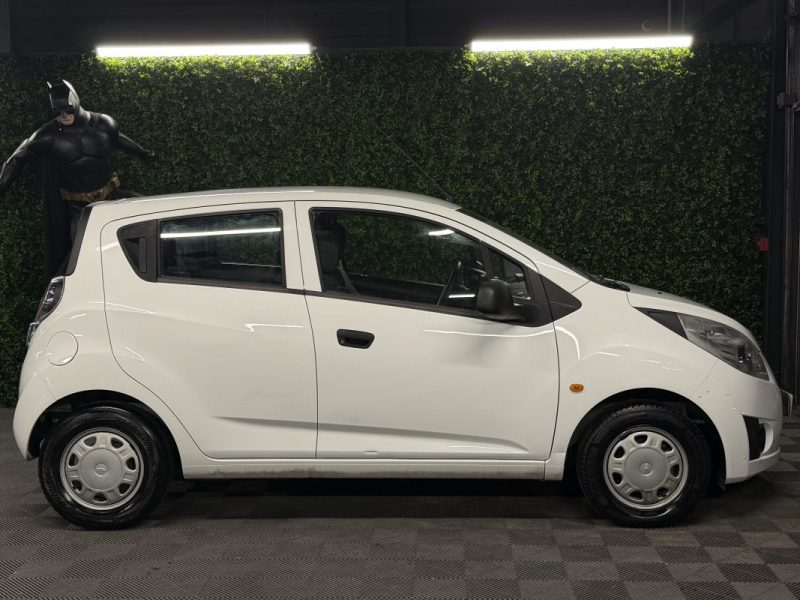 CHEVROLET SPARK 1.0 68 Cv 5 PORTES / 8.800 Kms REELS CRIT AIR 1 - GARANTIE 1 AN