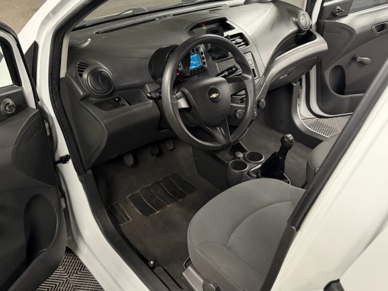 CHEVROLET SPARK 1.0 68 Cv 5 PORTES / 8.800 Kms REELS CRIT AIR 1 - GARANTIE 1 AN