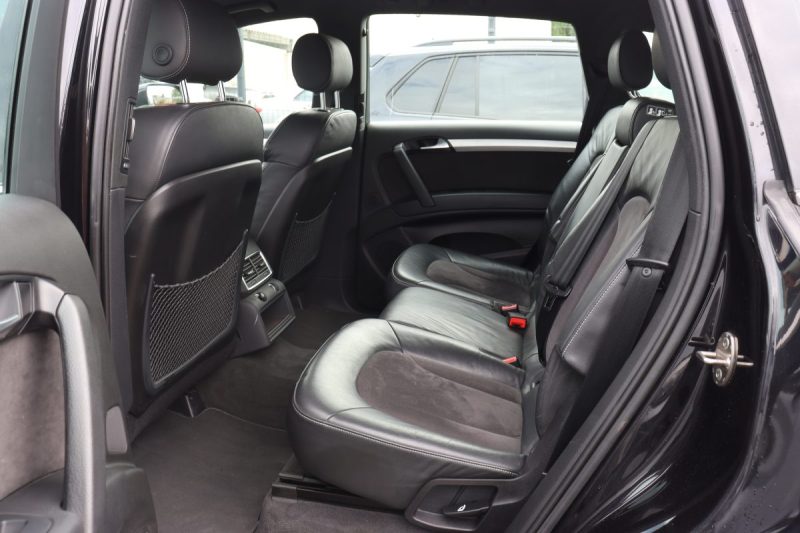 Audi Q7 3.0 V6 TDI 240ch S line quattro Tiptronic 7 places
