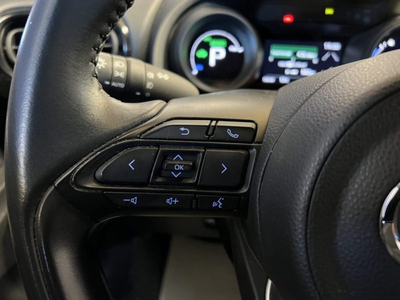 TOYOTA YARIS CROSS 116H DESIGN PACK CARGO - ENTRETIEN TOYOTA  - 65000KM 