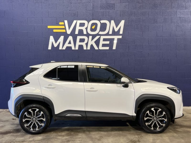 TOYOTA YARIS CROSS 116H DESIGN PACK CARGO - ENTRETIEN TOYOTA  - 65000KM 