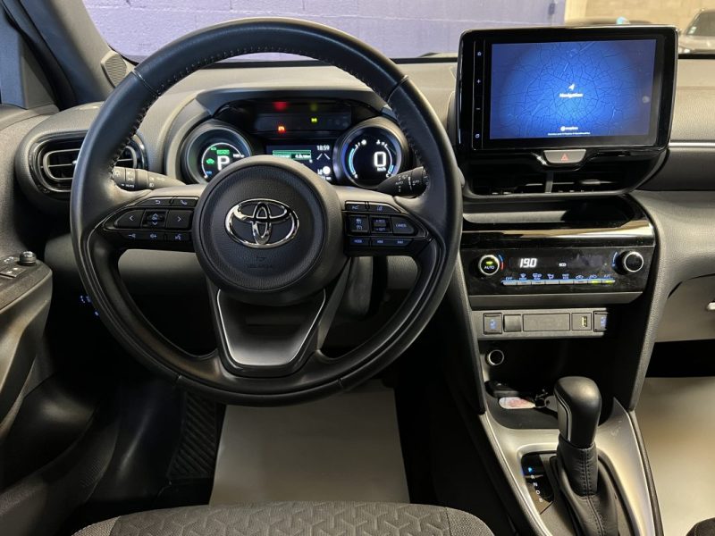 TOYOTA YARIS CROSS 116H DESIGN PACK CARGO - ENTRETIEN TOYOTA  - 65000KM 