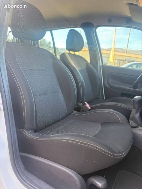 RENAULT CLIO II 1.5 DCI 2009