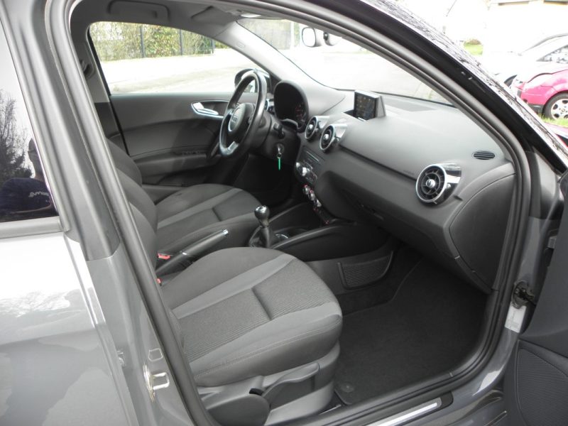 AUDI  A1 SPORTBACK  1.0 TFSI 95 CH AMBITION -5CV 2017