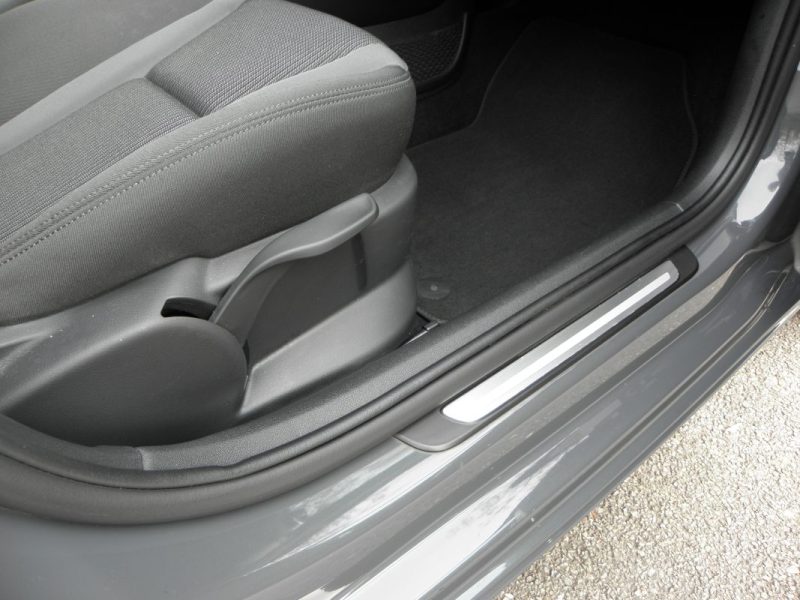 AUDI  A1 SPORTBACK  1.0 TFSI 95 CH AMBITION -5CV 2017