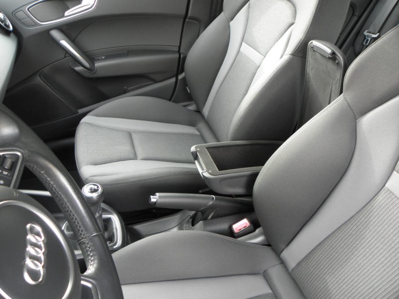 AUDI  A1 SPORTBACK  1.0 TFSI 95 CH AMBITION -5CV 2017