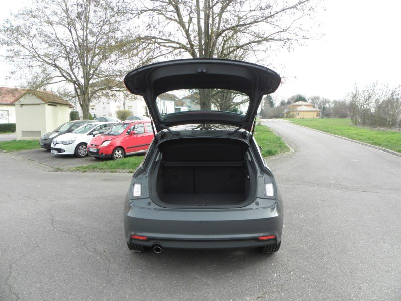 AUDI  A1 SPORTBACK  1.0 TFSI 95 CH AMBITION -5CV 2017