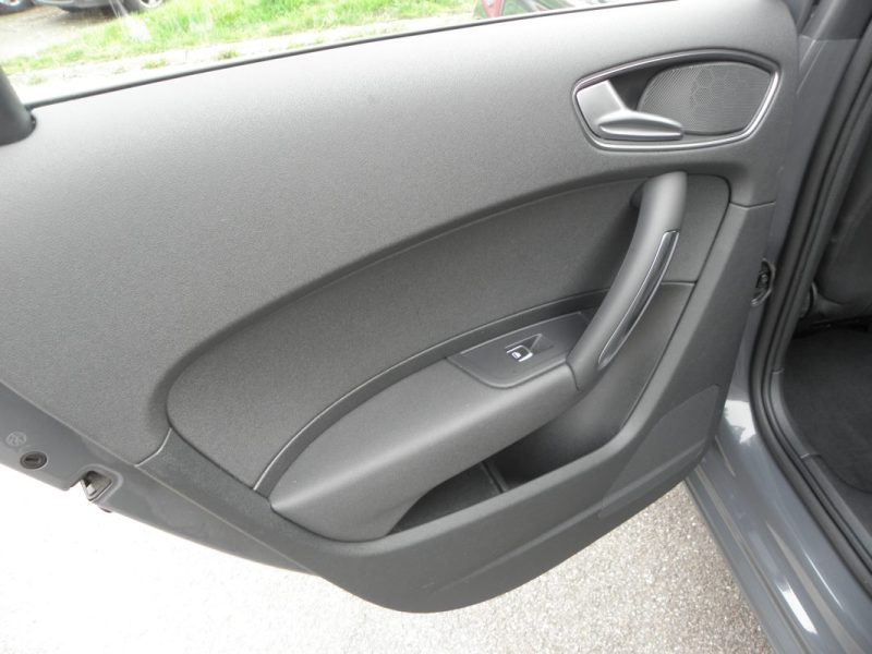 AUDI  A1 SPORTBACK  1.0 TFSI 95 CH AMBITION -5CV 2017