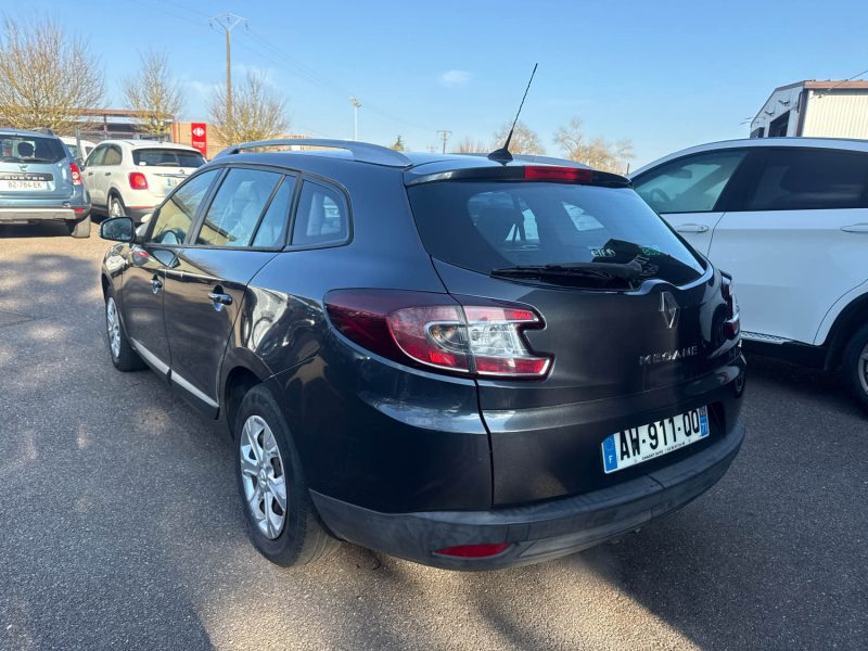 RENAULT MEGANE III ESTATE 1.5 DCI 85 AUTHENTIQUE 