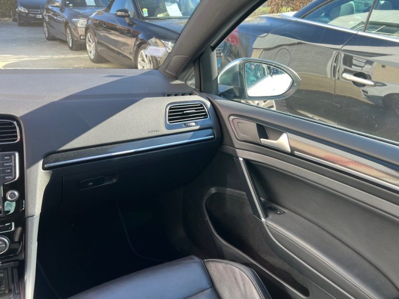 VOLKSWAGEN GOLF 7 R 2.0L TSI 300CH BLUEMOTION TECHNOLOGY  4MOTION DSG6 5P - GARANTIE 6 MOIS