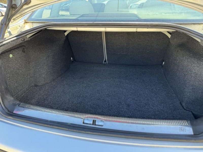 VOLKSWAGEN PASSAT 1.9 TDI 100CV B5 BERLINE 2004