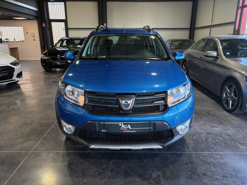 DACIA SANDERO PRESTIGE  2013
