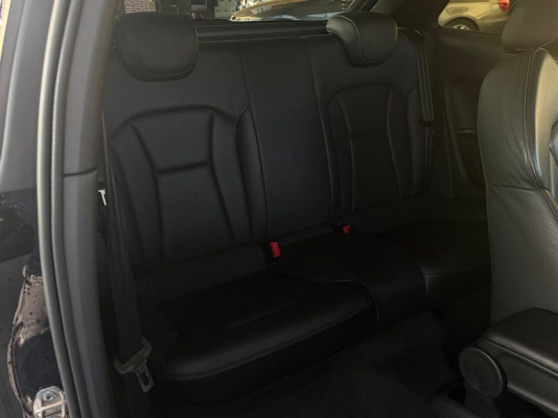 Audi A1 1.4 FSI 185ch 🚗 S line ✨ Suivi 📋 Reprise 🔄 Garantie 🛡️