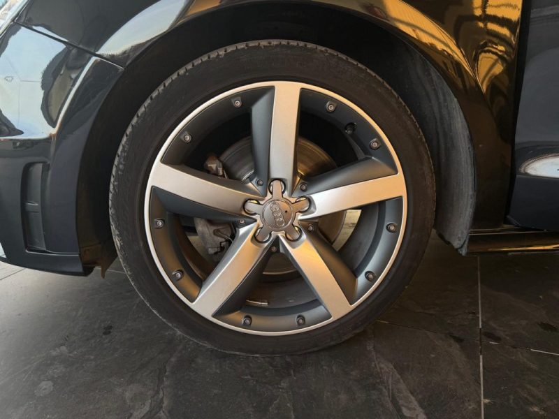 Audi A1 1.4 FSI 185ch 🚗 S line ✨ Suivi 📋 Reprise 🔄 Garantie 🛡️
