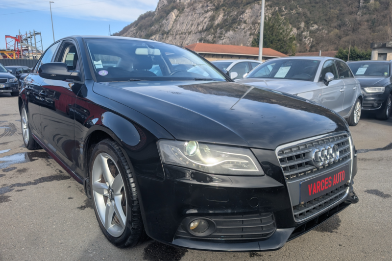 AUDI A4 2.0 TFSI 180 CV FLEXIFUEL SIEGES CHAUFFANTS XENON LED 