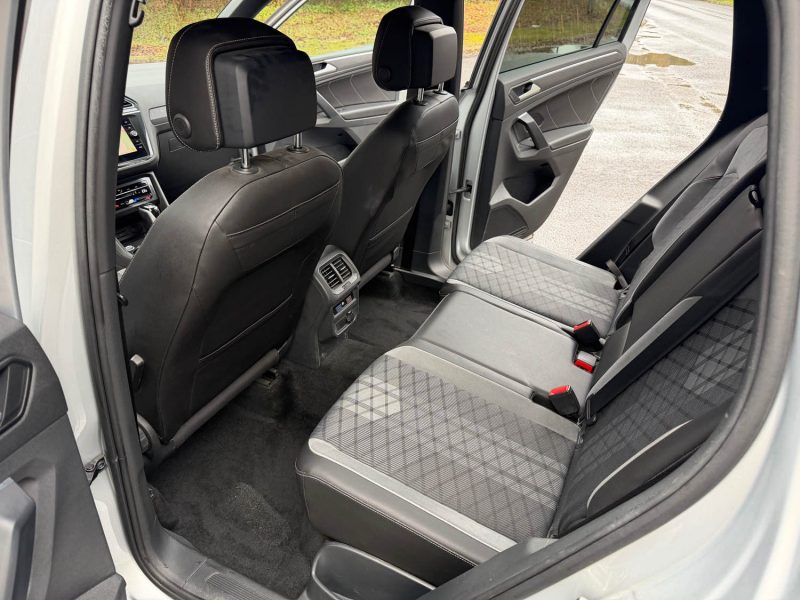 VOLKSWAGEN TIGUAN R-LINE  DSG 