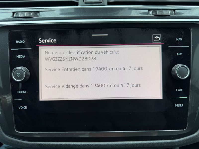 VOLKSWAGEN TIGUAN  2.0 TDI 150CP ELEGENCE  DSG 2022