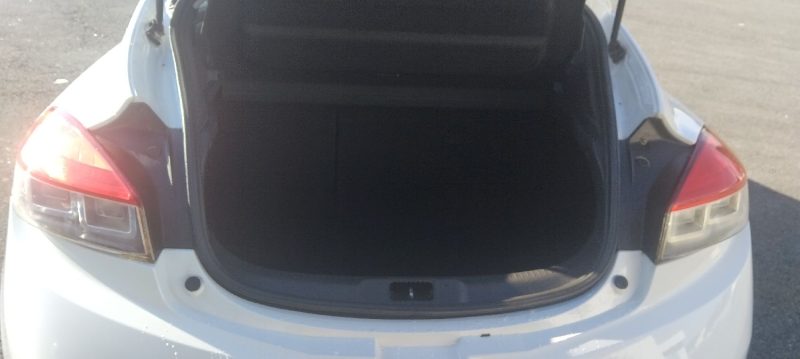 RENAULT MEGANE 3 1.6 ESSENCE 110 CV AN 12 PROPRE 110 KM