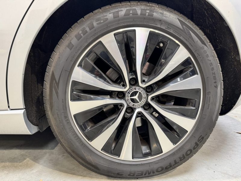 MERCEDES CLASSE A 180d 2.0 116ch Progressive Line 8G-DCT / SUIVI D'ENTRETIEN COMPLET