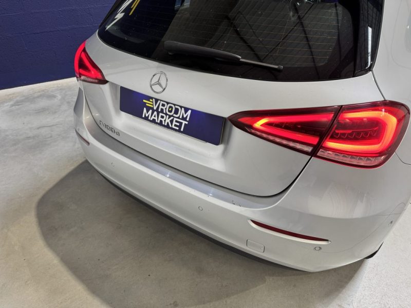 MERCEDES CLASSE A 180d 2.0 116ch Progressive Line 8G-DCT / SUIVI D'ENTRETIEN COMPLET