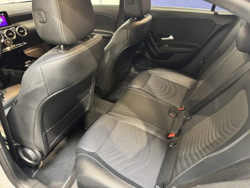 MERCEDES CLASSE A 180d 2.0 116ch Progressive Line 8G-DCT / SUIVI D'ENTRETIEN COMPLET