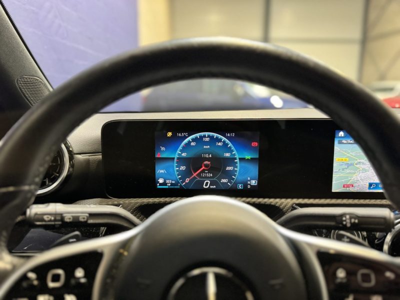 MERCEDES CLASSE A 180d 2.0 116ch Progressive Line 8G-DCT / SUIVI D'ENTRETIEN COMPLET