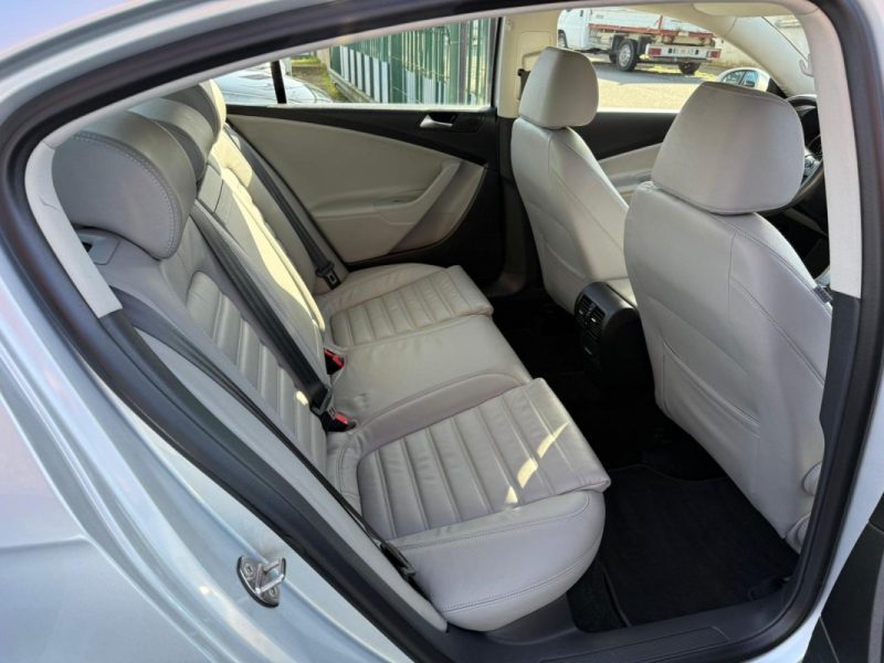 VOLKSWAGEN PASSAT 2.0i TSI 200CV CARAT BVA  DSG6