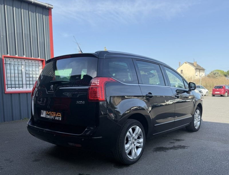 PEUGEOT 5008 2.0 BLUE HDI 150 ALLURE 2015 7 place