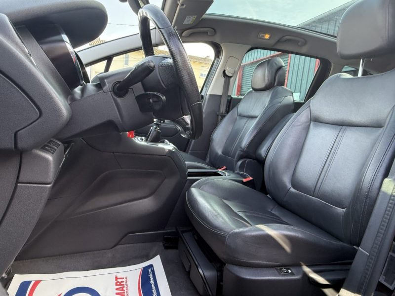 PEUGEOT 5008 2.0 BLUE HDI 150 ALLURE 2015 7 place