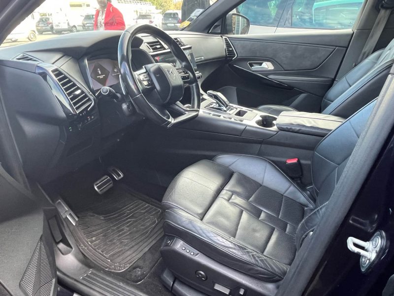 DS DS7 CROSSBACK  2.0 BLUEHDI 180CH FINITION GRAND CHIC - HISTORIQUE COMPLET DS - BOITE AUTOMATIQUE - GARANTIE 6 MOIS  2018