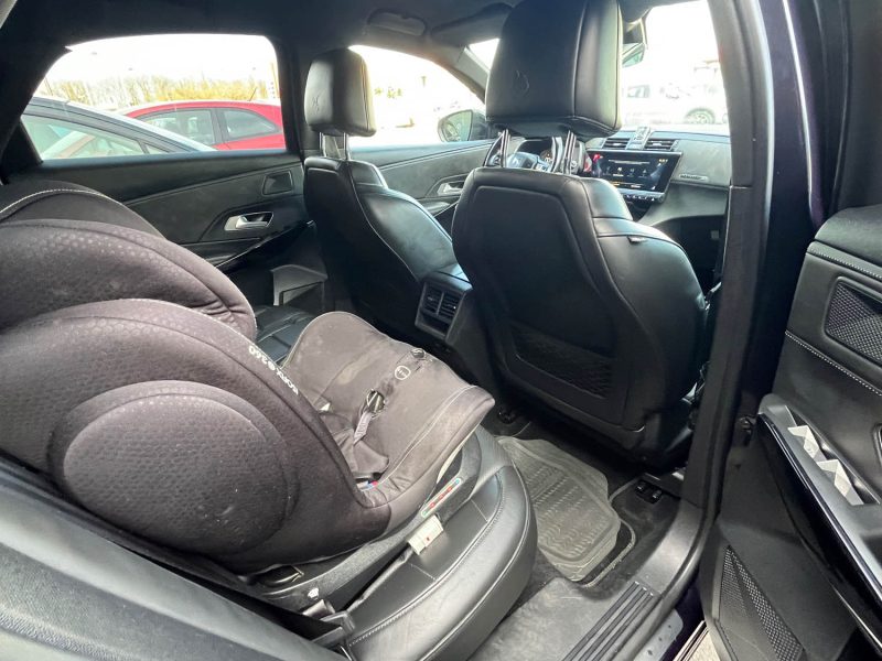 DS DS7 CROSSBACK  2.0 BLUEHDI 180CH FINITION GRAND CHIC - HISTORIQUE COMPLET DS - BOITE AUTOMATIQUE - GARANTIE 6 MOIS  2018