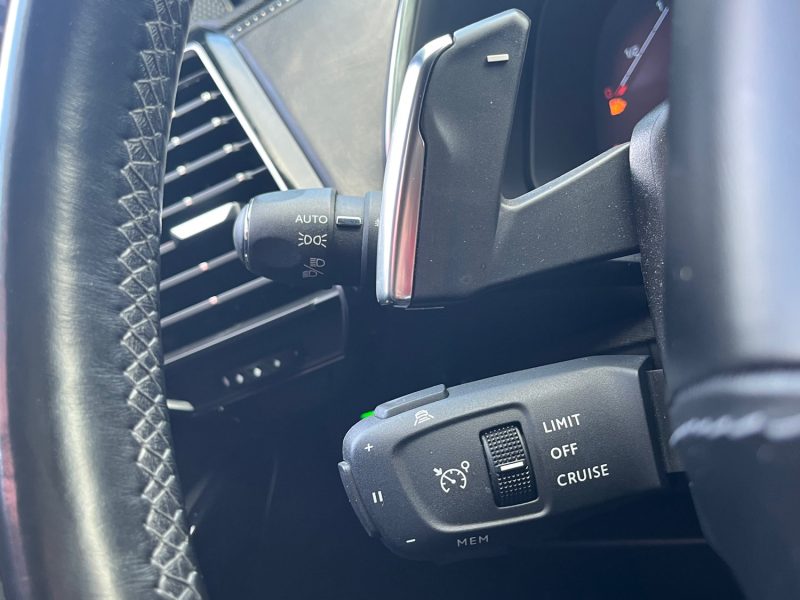 DS DS7 CROSSBACK  2.0 BLUEHDI 180CH FINITION GRAND CHIC - HISTORIQUE COMPLET DS - BOITE AUTOMATIQUE - GARANTIE 6 MOIS  2018