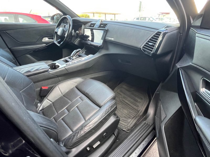 DS DS7 CROSSBACK  2.0 BLUEHDI 180CH FINITION GRAND CHIC - HISTORIQUE COMPLET DS - BOITE AUTOMATIQUE - GARANTIE 6 MOIS  2018