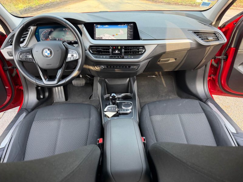 BMW SERIE 1 118IA 136CH  12/2022