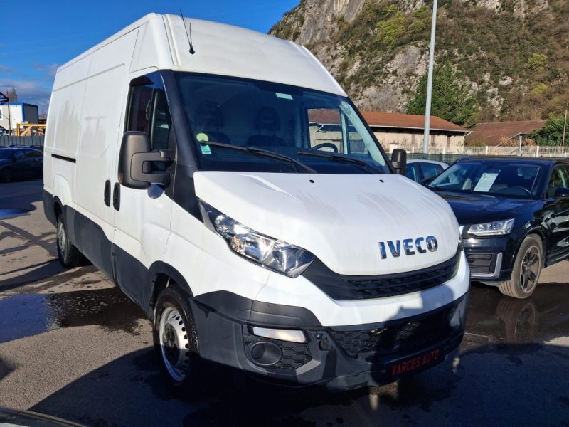 IVECO DAILY  CAB 35S14 2.3D TURBO 136 CV BVM6 TVA RECUPERABLE PRIX HT 